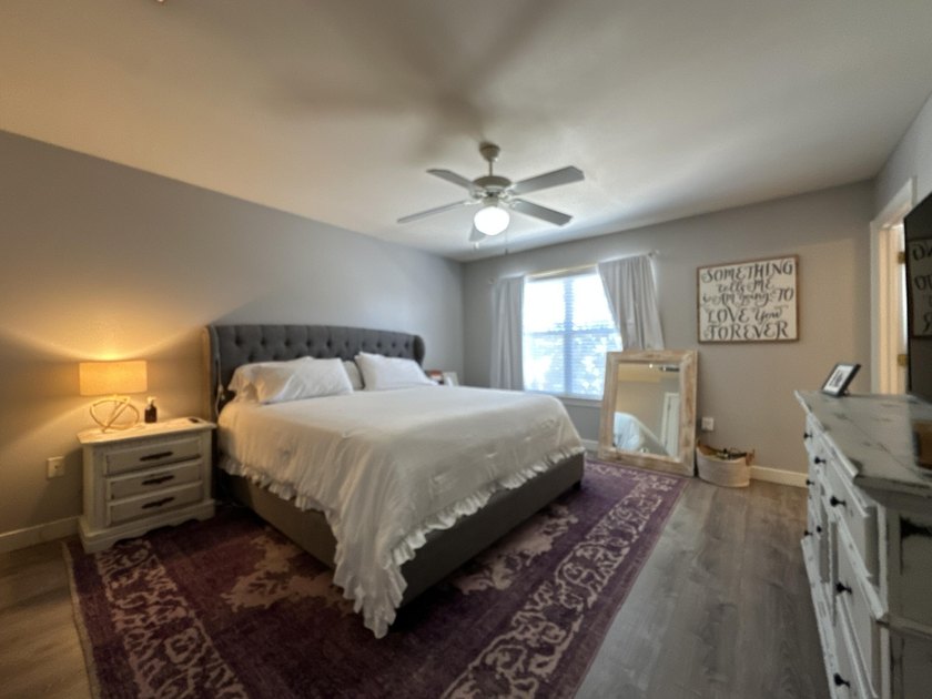 Located just off Main Street in Destin - this 3 bed, 2 bath - photo 24