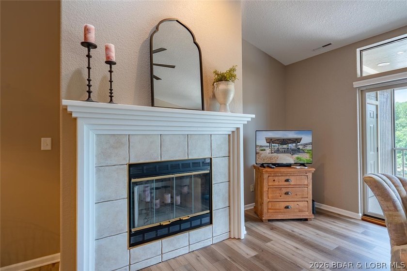 This top-floor Lazy Days condo shows like brand new and is being - photo 30