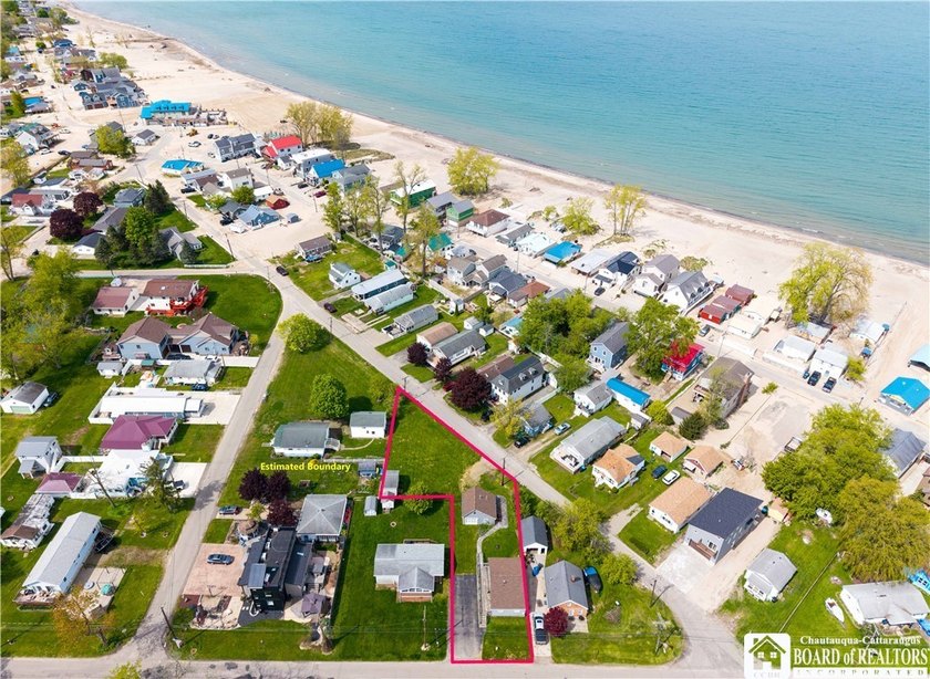 Here's your chance to jump on a rare opportunity in the lively - photo 4