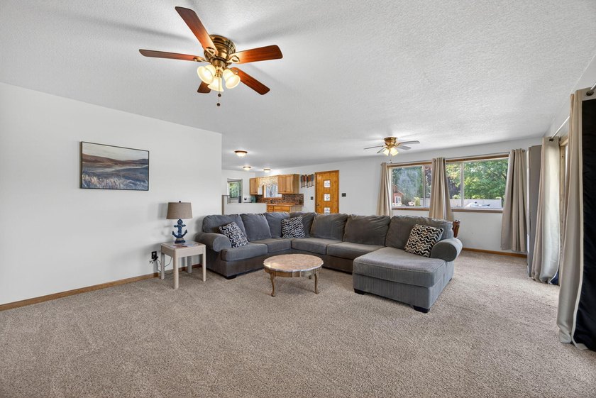 Turn-key lakefront living on Pleasant Lake! This beautifully - photo 18