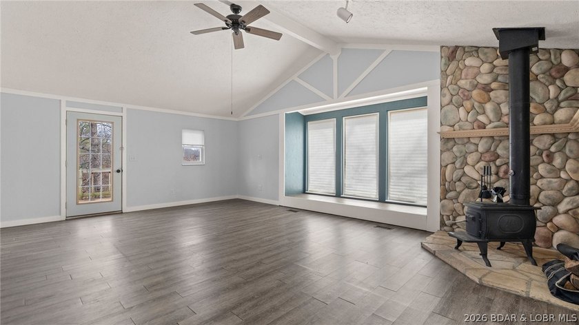 Welcome to this spacious 5-bedroom, 2-bath home in the Malibu - photo 10