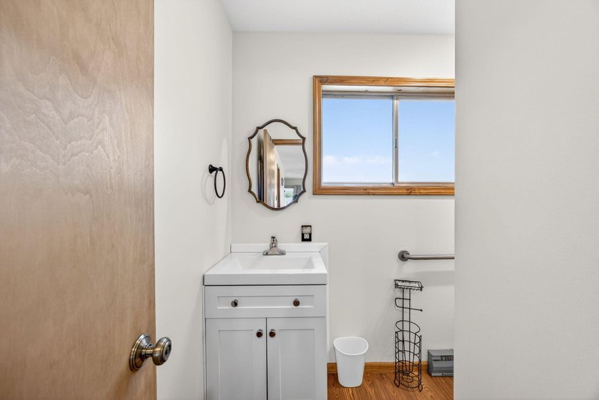 Turn-key lakefront living on Pleasant Lake! This beautifully - photo 23