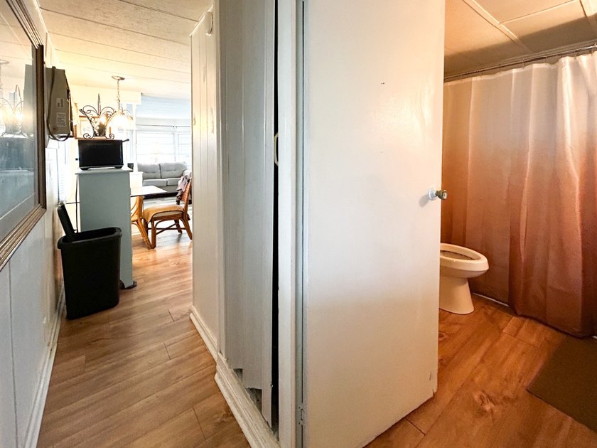 This steal of a home is move in ready and fully furnished - photo 6