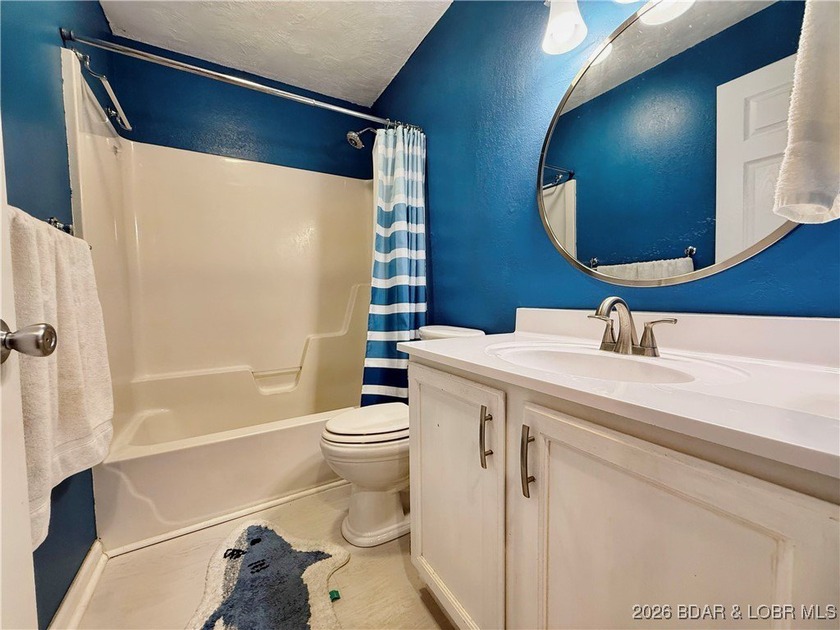 This amazing condo in highly sought after Bay Point Condos - photo 5