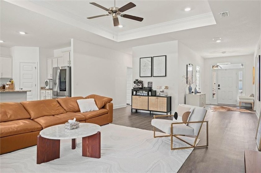 *Seller offering interest rate incentive - 2/1 buydown for - photo 5