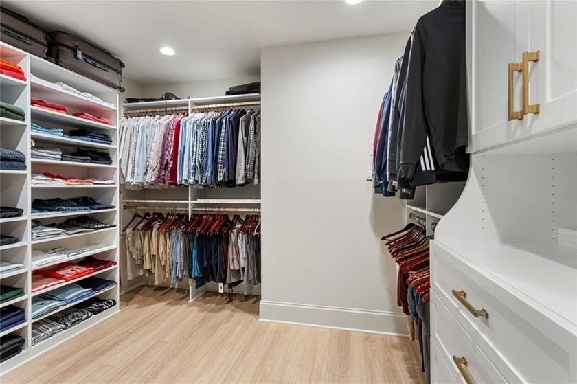 Offering nearly every luxury upgrade imaginable, this - photo 15