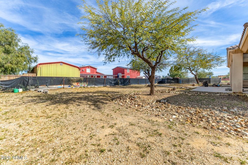 Spacious custom home with dual primary suites and full private - photo 33