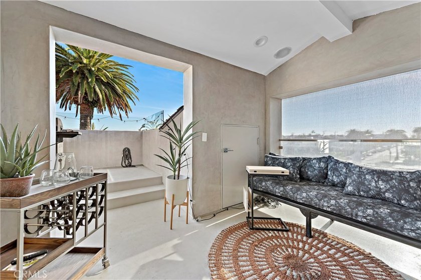 Located in the heart of Corona del Mar Village, this home - photo 46