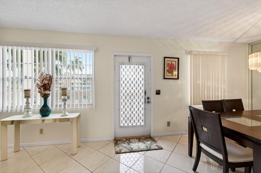 CENTURY VILLAGE--SUPER ACTIVE ADULT COMMUNITY! The heart of Boca - photo 6
