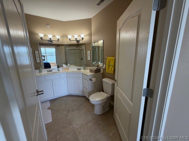 Experience lake living at its finest and even increase the bank - photo 18