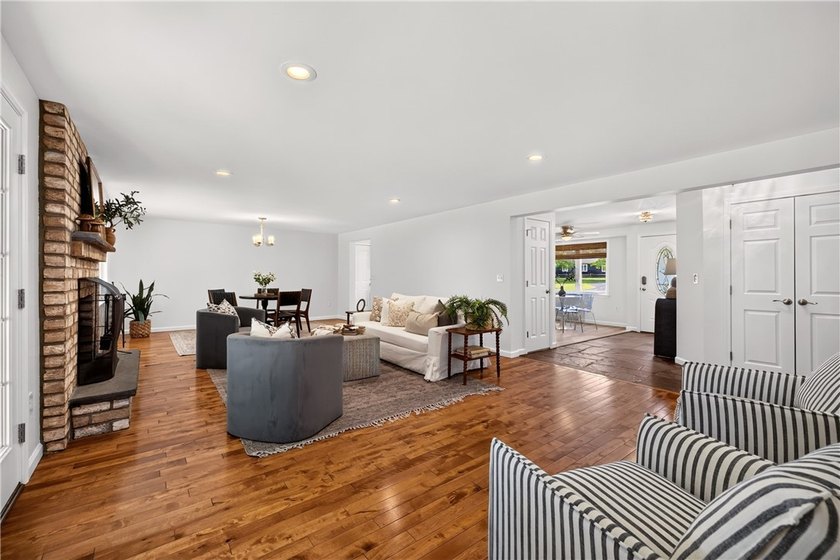 Welcome to 490 Van Voorhis Ave! Offered for the first time in - photo 25