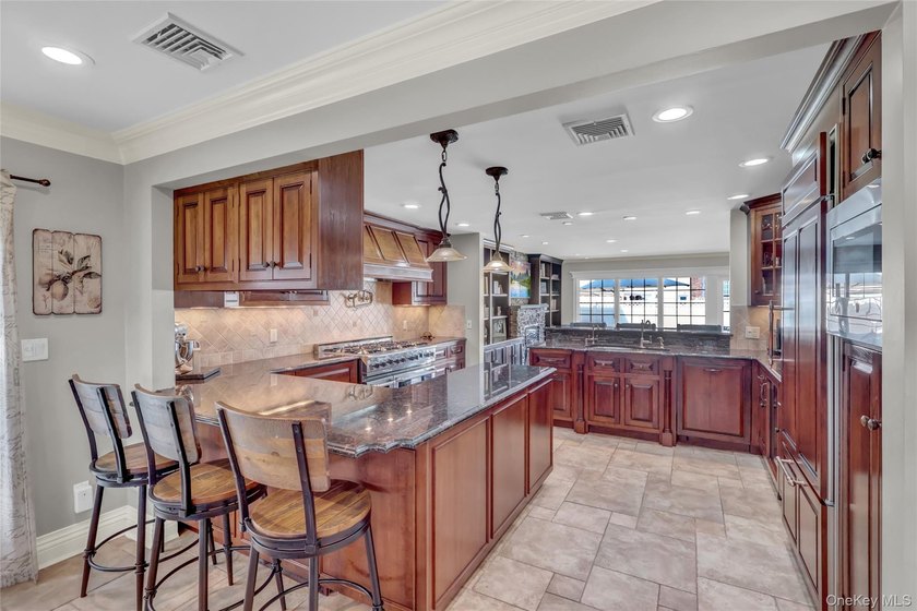 Welcome to 3014 Davis Place - A beautifully renovated - photo 8