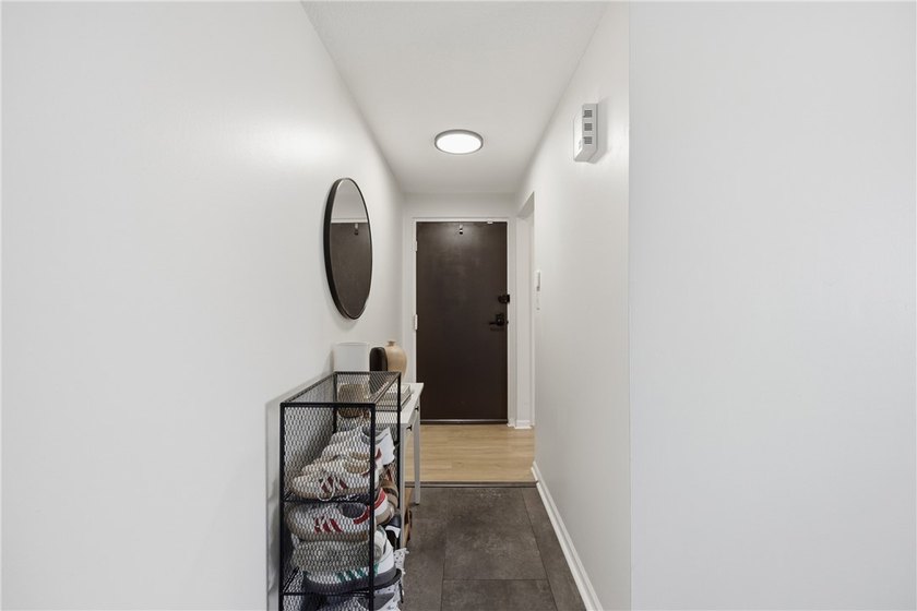 Welcome to effortless living at 136 Denrose Dr! This charming - photo 4