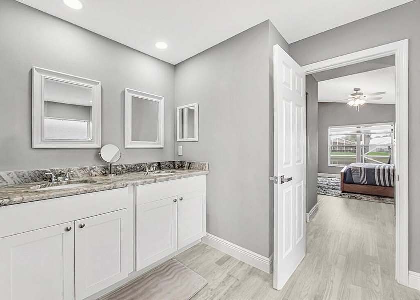 ENORMOUS GREAT ROOM! ONE OF A KIND OPEN FLOOR PLAN! LIKE NEW! - photo 25