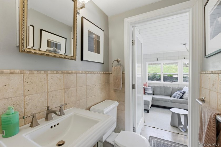 Set in the heart of Stony Brook Village, this charming two - photo 11