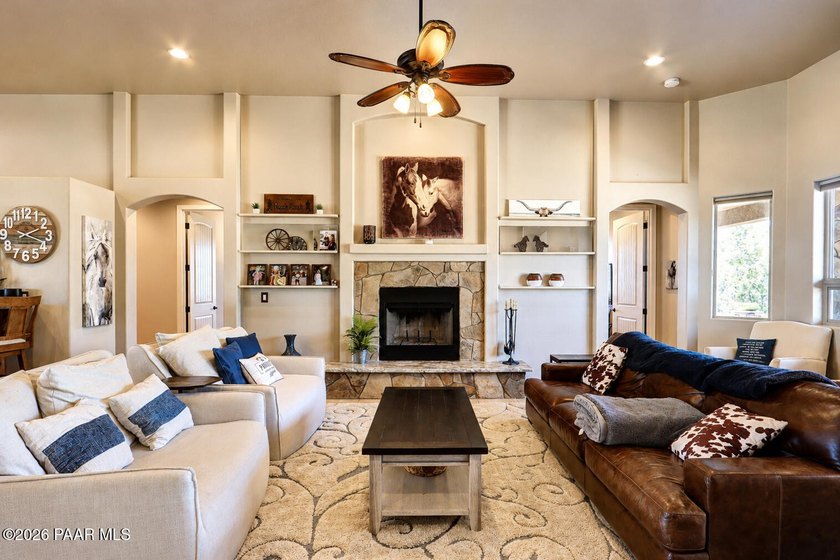 Nestled in the breathtaking Legend Hills community at the base - photo 10