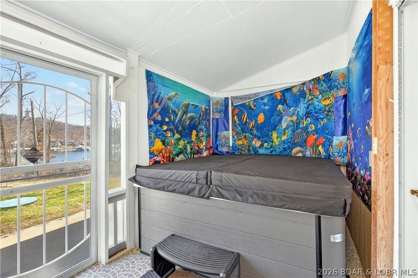 Welcome to your private lake-view retreat at 33268 Greenwood Rd! - photo 13