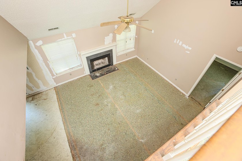Investor Special in Desirable Lexington! Opportunity awaits at - photo 13