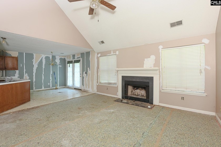 Investor Special in Desirable Lexington! Opportunity awaits at - photo 21