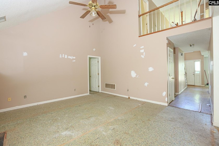 Investor Special in Desirable Lexington! Opportunity awaits at - photo 23