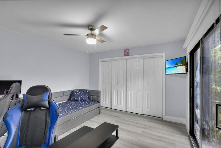 Welcome to this beautifully remodeled 2 bedroom, 1.5 bathroom - photo 24
