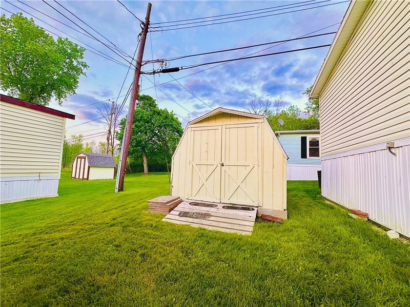 Welcome to Sunset Valley, a 55+ mobile home community offering - photo 8