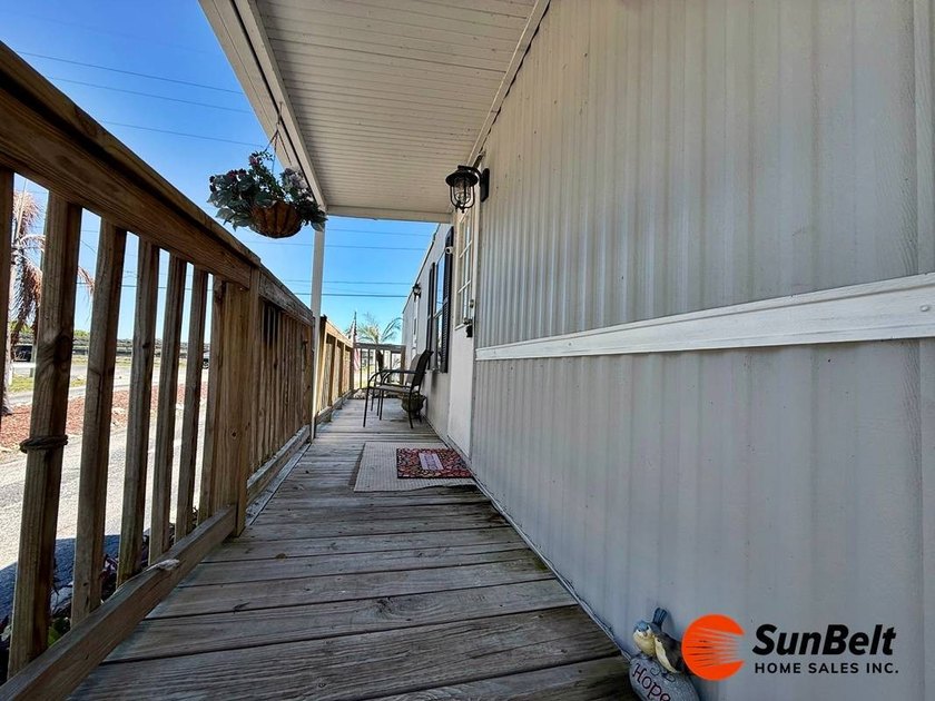BRING ALL OFFERS!! MOTIVATED SELLER/PRICE REDUCED!! CUTE &amp; COZY - photo 3