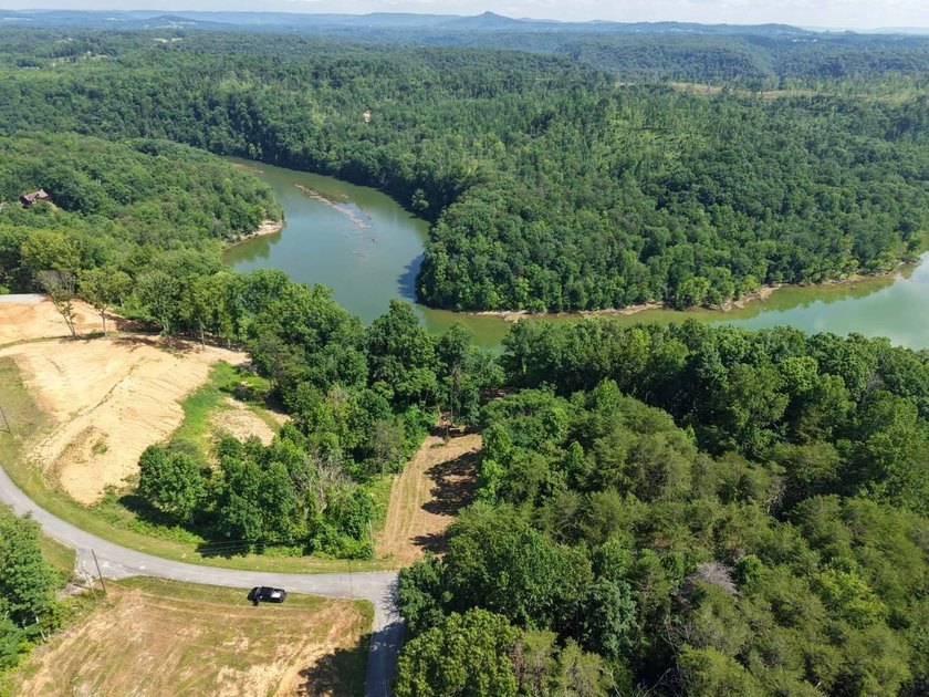 Don't miss this beautiful 0.69+/- acre lakeview lot overlooking - photo 6