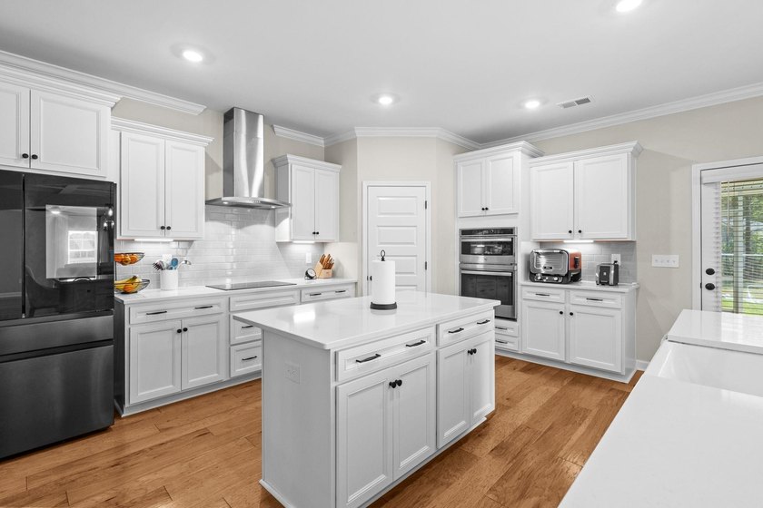 Welcome to 136 Azure Loop in Myrtle Beach, a beautifully - photo 16
