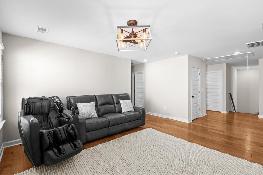 Welcome to 136 Azure Loop in Myrtle Beach, a beautifully - photo 38