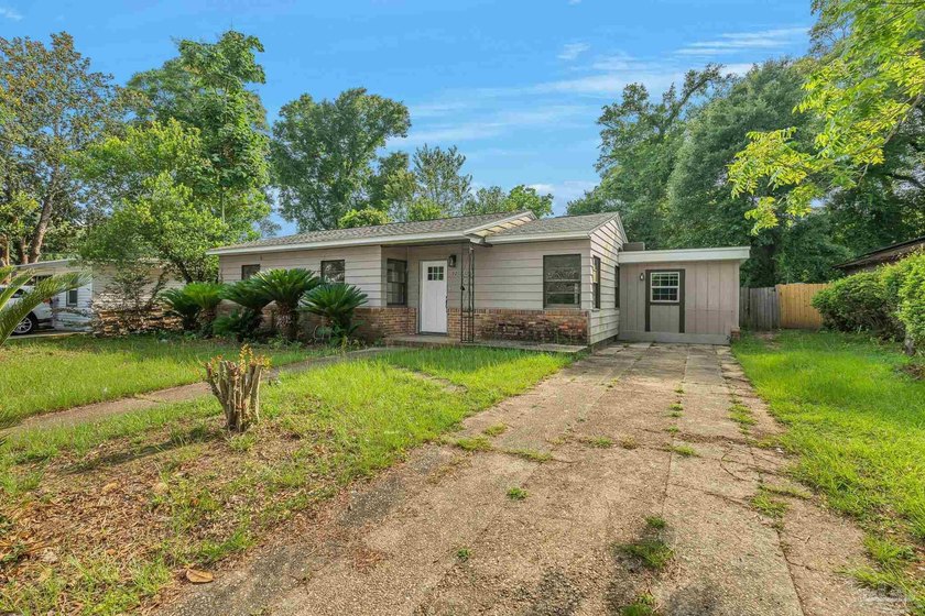 Welcome to 3211 Torres Ave, a beautifully renovated 4 bedroom, 1 - photo 3