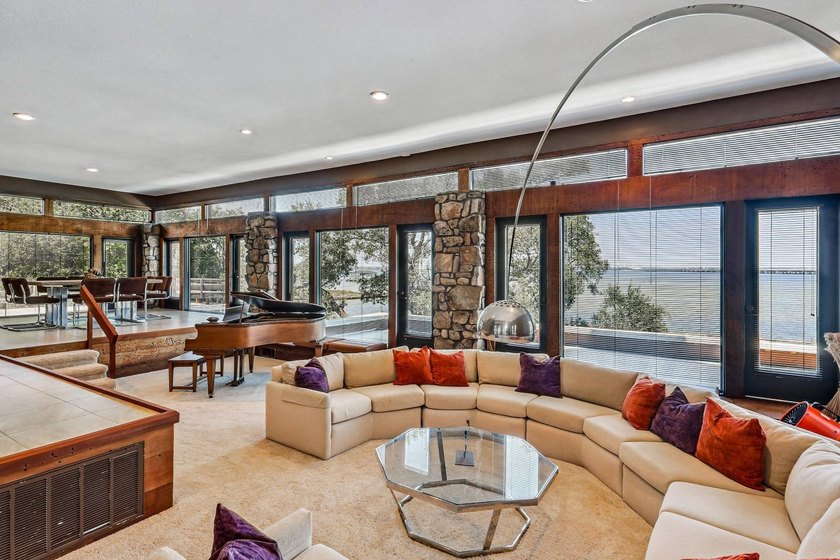 LUXURY PROPERTY AUCTION: 14-28 July. Accepting starting bids - photo 3