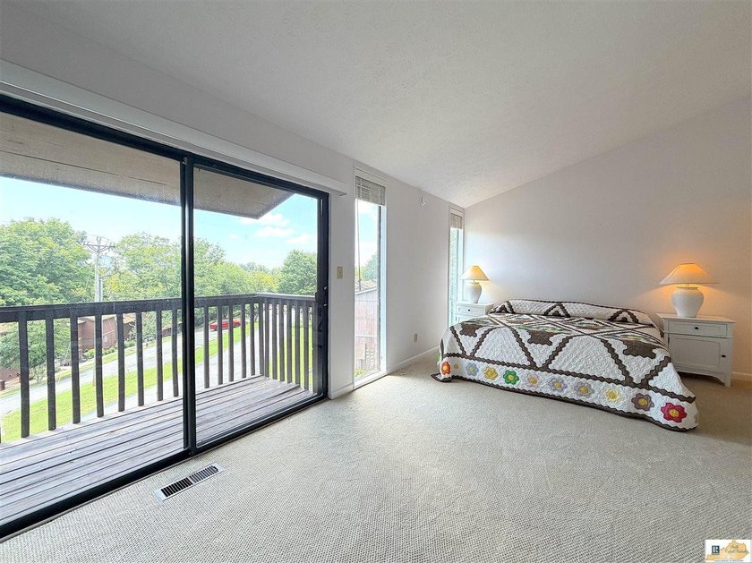 LAKE LIVING AT IT'S BEST ! UNIT R-7 Whether you're an avid - photo 25