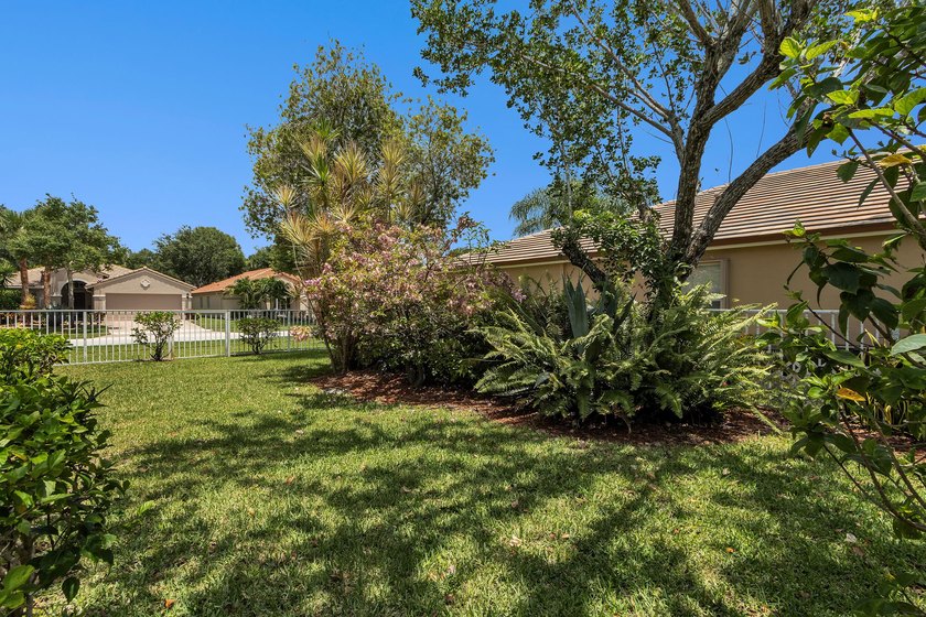 MOTIVATED AND READY TO SELL!! Welcome home to this - photo 29