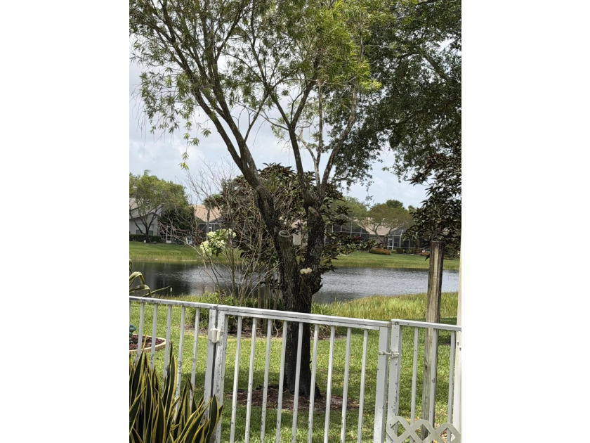 MOTIVATED AND READY TO SELL!! Welcome home to this - photo 30