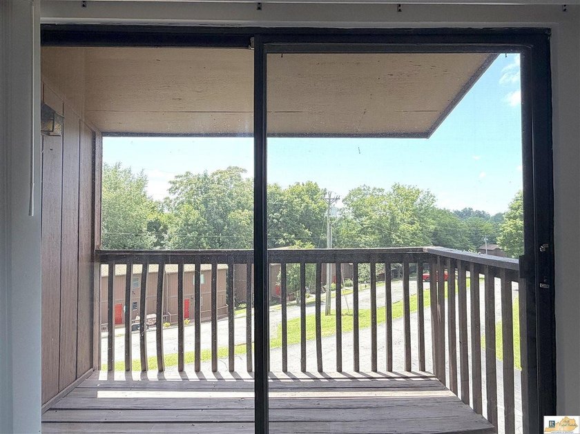 LAKE LIVING AT IT'S BEST ! UNIT R-7 Whether you're an avid - photo 33