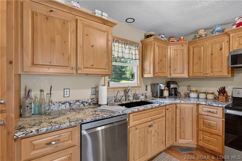 Recently remodeled 3-bedroom, 2-bath home in the heart of - photo 18