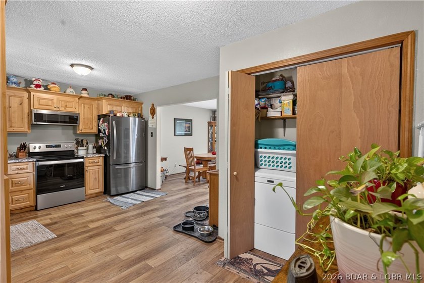 Recently remodeled 3-bedroom, 2-bath home in the heart of - photo 23