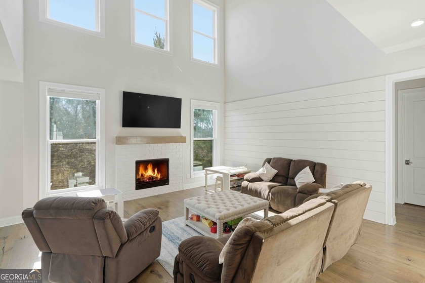 Elegant Calhoun Plan by The Providence Group - Luxury, Space &amp; - photo 9