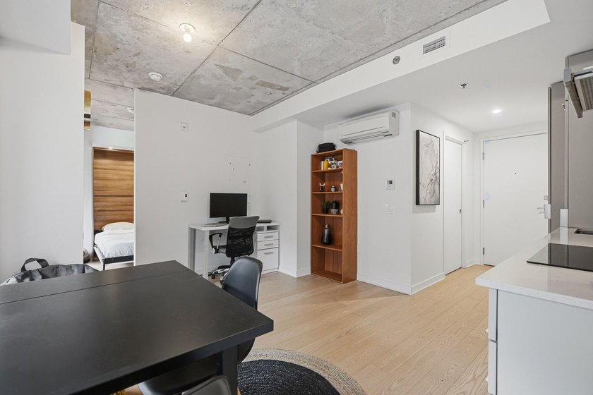 Studio moderne construit en 2022, comprenant une chambre - photo 11