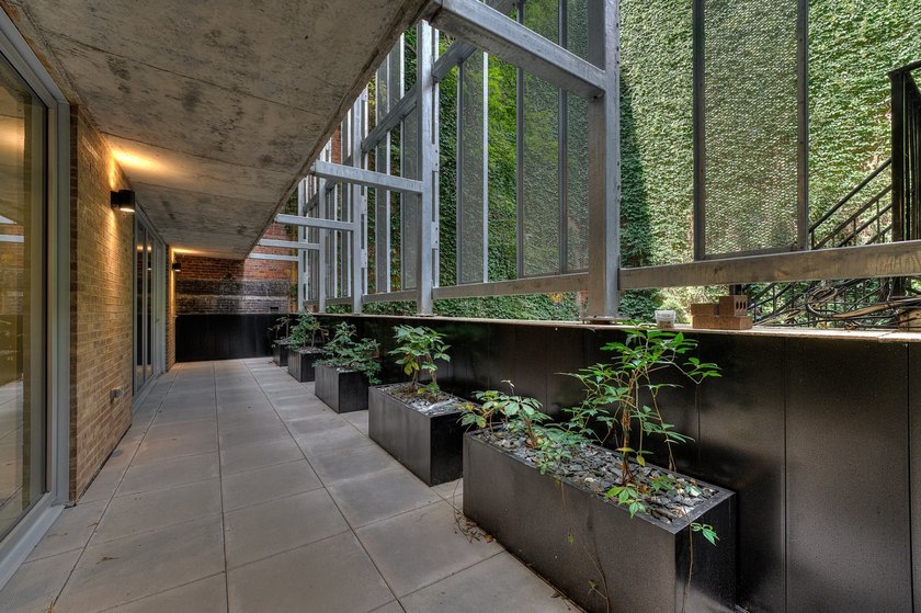 Studio moderne construit en 2022, comprenant une chambre - photo 34