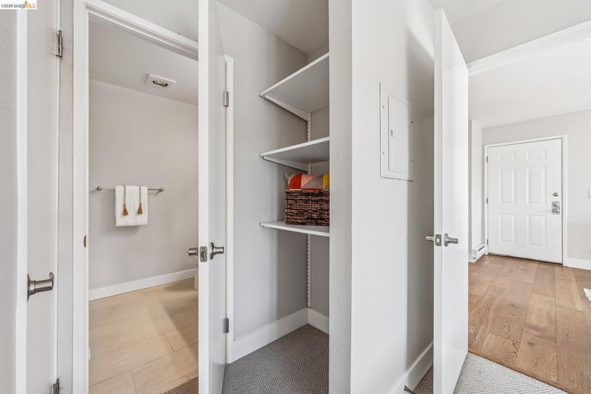 Current loan with a 2.75% interest rate. Possible to assume, but - photo 23