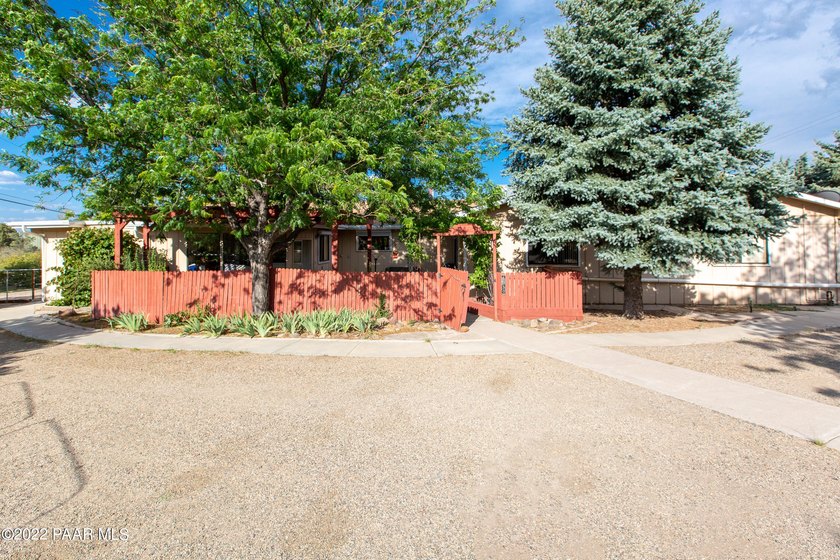 Granite Mountain views minutes from downtown Prescott! - photo 8