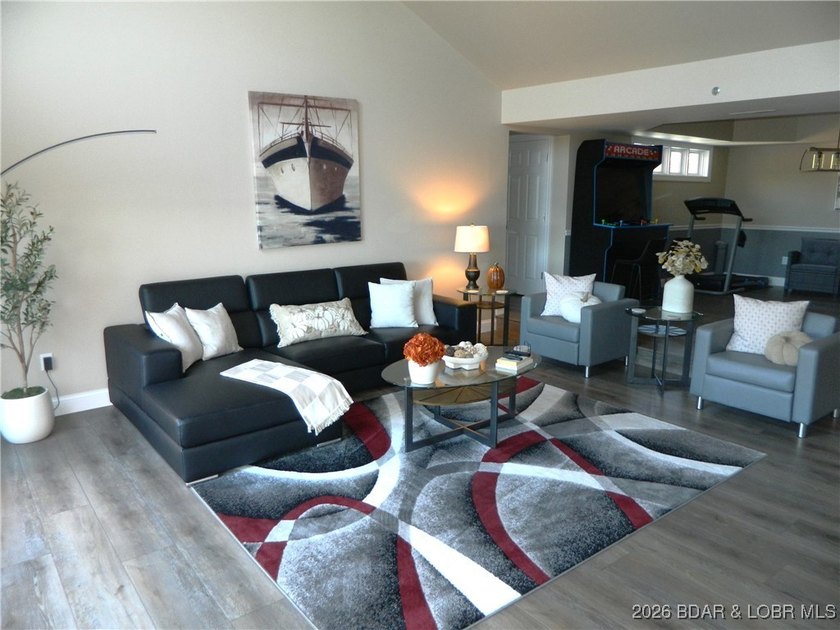 This top floor unit at Beach Club has a Fantastic View, from the - photo 10