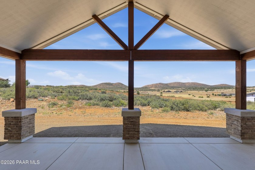 Stunning views in front and Back, fully fenced on 2.1 acres! - photo 6
