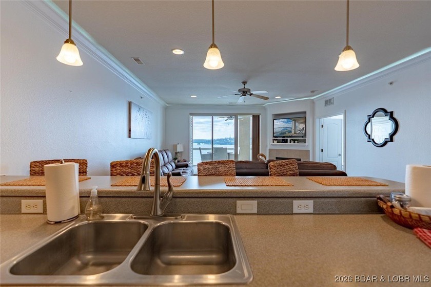 Lakefront Turnkey Investment Opportunity with Nightly Rentals - photo 2