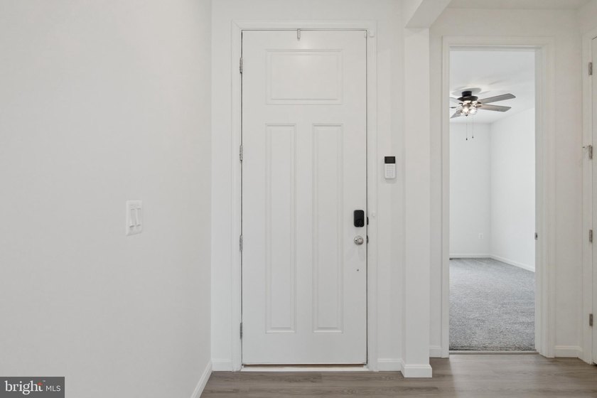 Built in 2022 and meticulously maintained, this Richmond - photo 18