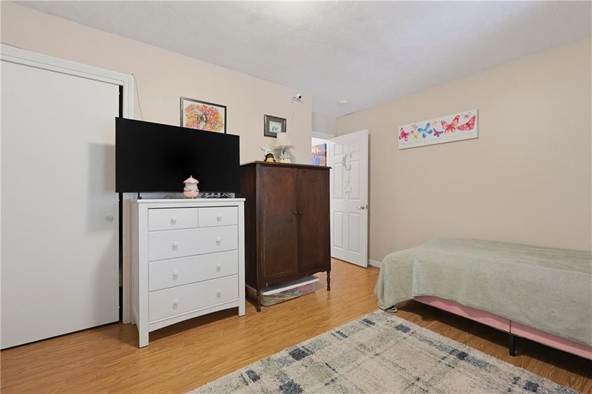 Enjoy the ease of one-level living in this desirable end-unit - photo 22
