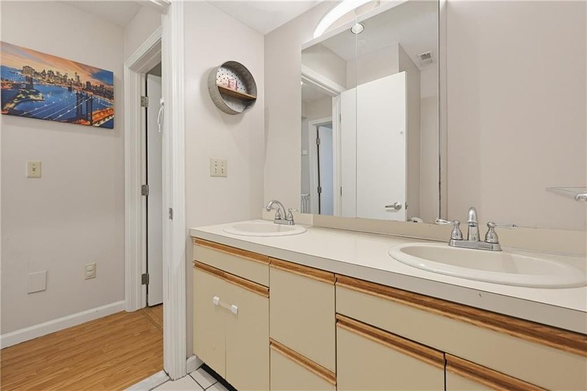 Enjoy the ease of one-level living in this desirable end-unit - photo 25