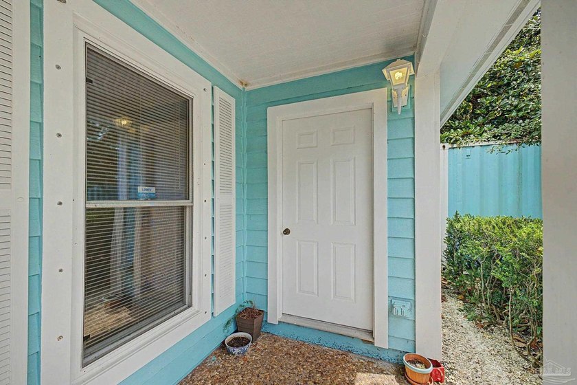 Opportunity awaits! This spacious 2-story home offers 2,665 - photo 3